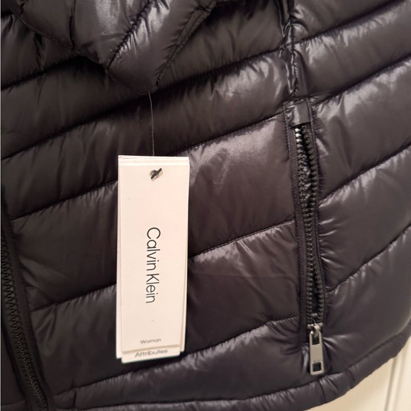 NWT Calvin Klein puffer - Picture 4 of 11